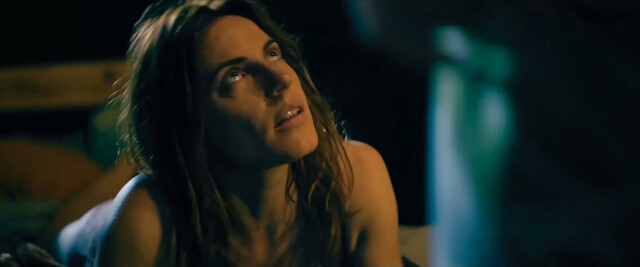 Antje Traue nude – Konig der Raben (2020)