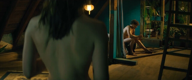 Antje Traue nude – Konig der Raben (2020)