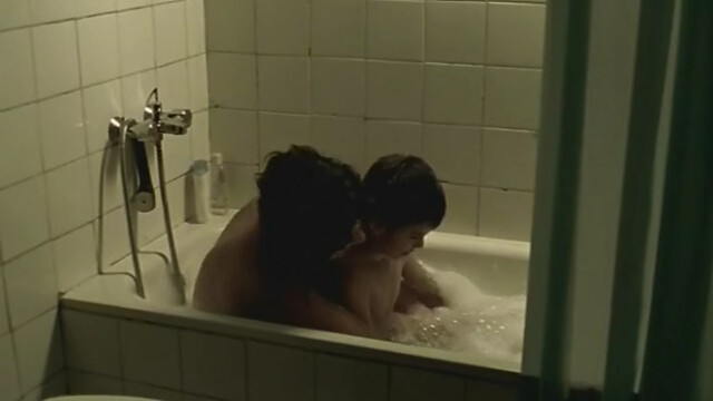 Lucia Quintana nude – El hoyo (2006)