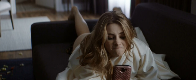 Josephine Langford sexy – After We Collided (2020)