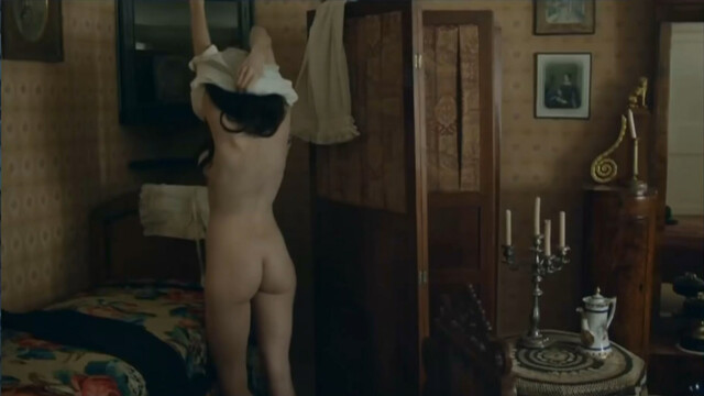 Maya Voznesenskaya nude – Granica vremeni s01e16 (2015)