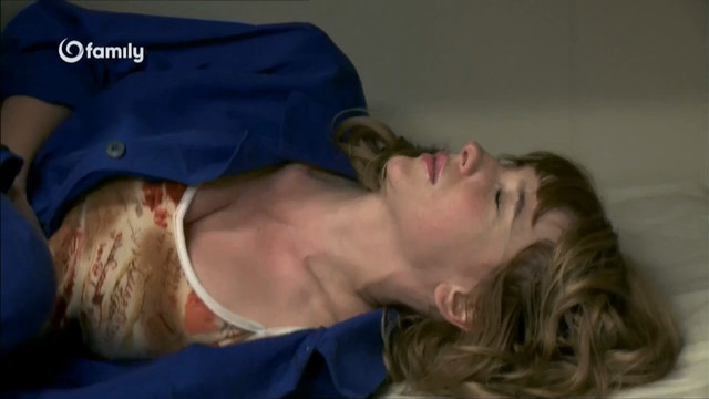 Vica Kerekes sexy – Odsudene s01 (2009)