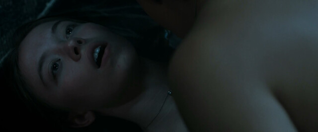 Sydney Sweeney sexy – Nocturne (2020)