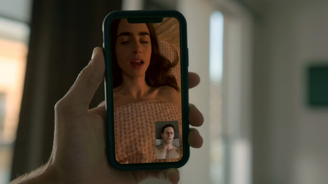 Lily Collins sexy – Emily in Paris s01e01-10 (2020)