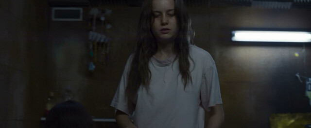 Brie Larson sexy – Room (2015)