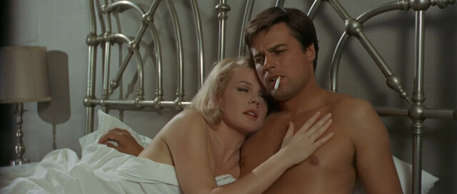 Carroll Baker nude – Il dolce corpo di Deborah (1968)