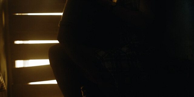 Tanya Reynolds sexy, Seyan Sarvan sexy – The Baby s01e05 (2022)