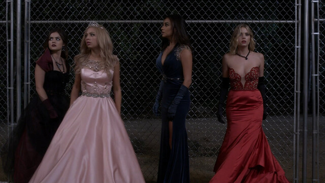 Ashley Benson sexy, Shay Mitchell sexy, Lucy Hale sexy, Troian Bellisario sexy, Janel Parrish sexy – Pretty Little Liars s06e01 (2015)