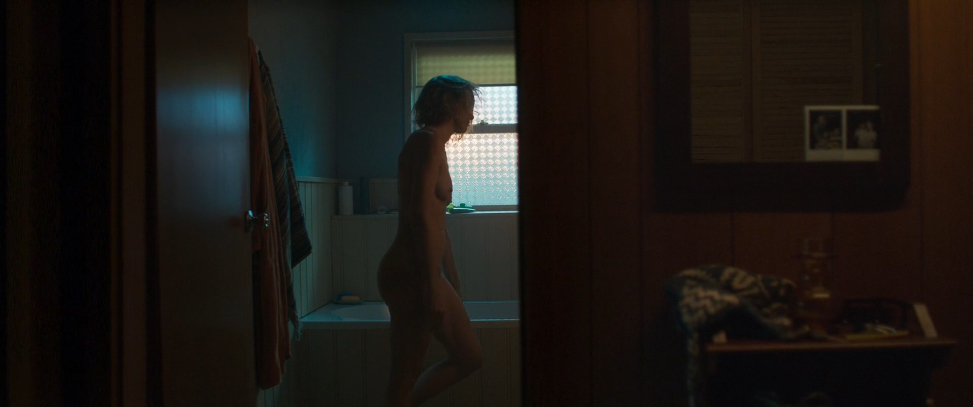 Naomi Watts nude - Infinite Storm (2022)