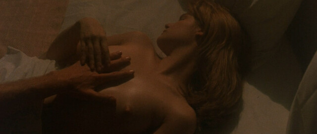 Jennifer Jason Leigh nude - Sister, Sister (1987)