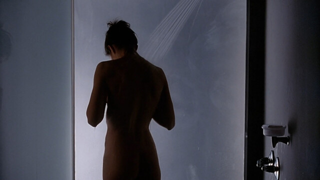 Charlotte Gainsbourg nude - The Intruder (1999)