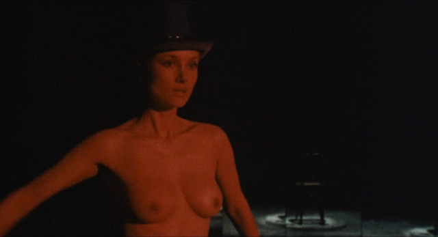 Barbara Bouchet nude - Death Rage (Con la rabbia agli occhi) (1976)