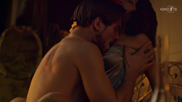 Anastasiya Ukolova sexy, Lyubov Aksyonova sexy – Tsyplyonok zharenyy s01e06-08 (2019-2022)