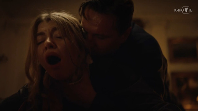 Anastasiya Ukolova sexy, Lyubov Aksyonova sexy – Tsyplyonok zharenyy s01e06-08 (2019-2022)