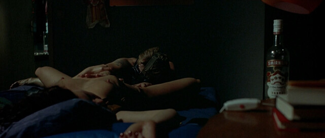 Maria Schrader nude - Ein Fest der Liebe (1995)