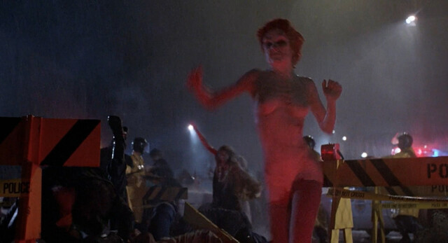 Linnea Quigley nude - Return of the Living Dead (1985)