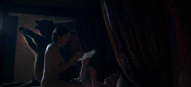 Amrita Acharia nude, Ludivine Sagnier nude - The Serpent Queen s01e02 (2022)