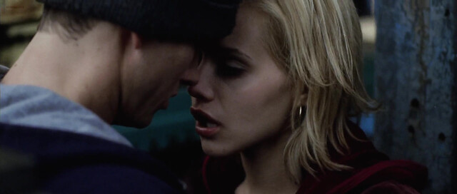 Brittany Murphy sexy - 8 Mile (2002)