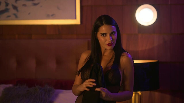 Maite Perroni sexy, Ela Velden nude, Alejandra Guzman sexy, Marimar Vega nude, Fabiola Campomanes nude, Helena Haro nude - El Juego de las Llaves s02 (2021)