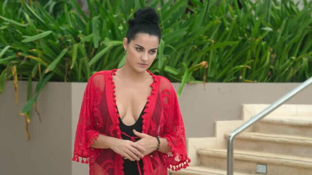 Maite Perroni sexy, Ela Velden nude, Alejandra Guzman sexy, Marimar Vega nude, Fabiola Campomanes nude, Helena Haro nude - El Juego de las Llaves s02 (2021)