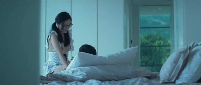 Ashina Kwok nude, Fish Liew nude, Koyi Mak nude - Lazy Hazy Crazy (2015)