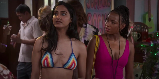 Pauline Chalamet sexy, Reneé Rapp sexy, Amrit Kaur sexy, Alyah Chanelle Scott sexy,Gracie Dzienny sexy - The Sex Lives of College Girls s02e01-08 (2022)