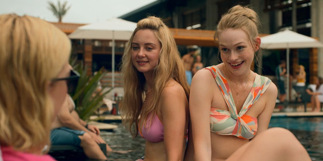 Melissa George sexy, Katie Baker sexy, Rachelle Henry sexy – The Mosquito Coast s01e07s02e09 (2022)