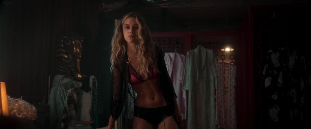 Heidi May nude, Alice Rooney nude, Courtney Clarke sexy - Last King of the Cross s01e01-03 (2023)