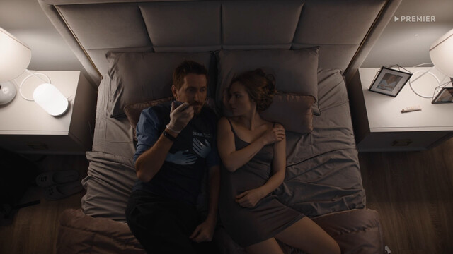 Anna Volkova sexy, Toma Morozova sexy – Sotsseti s01e02 (2023)