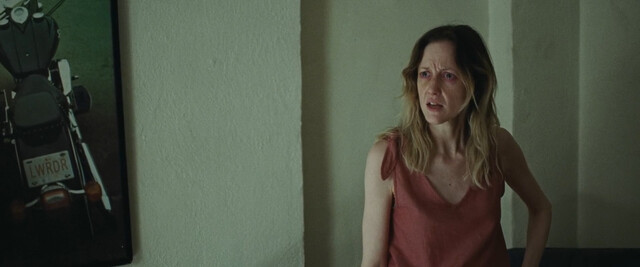 Andrea Riseborough sexy - To Leslie (2022)