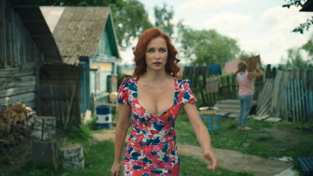 Ekaterina Stulova sexy - Zhuki s03e12 (2022)