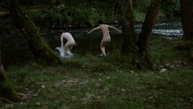 Agnes Decker (Agnes Kiyomi Decker) nude - Adrian ist nicht Achill (2019)