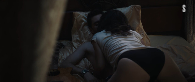 Olga Medynich sexy, Anastasiya Stezhko sexy – Vampiry sredney polosy s02e01 (2022)