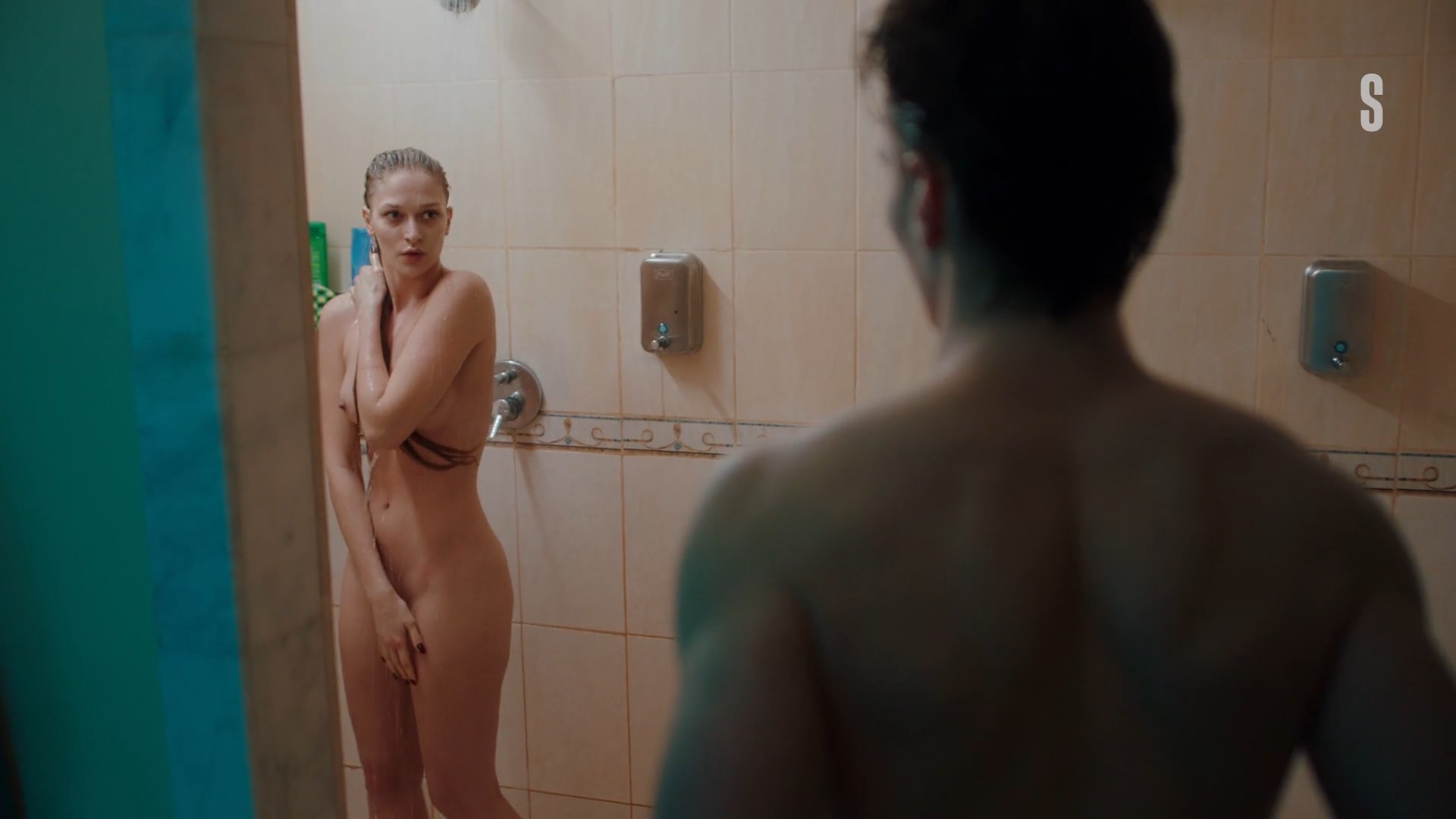 Diana Milyutina nude - Chyornaya vesna s01e02 (2022)