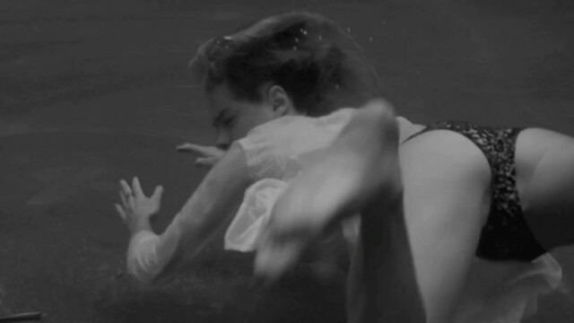 Camille Rowe sexy, Zoe Le Ber sexy – Ascension (2013)