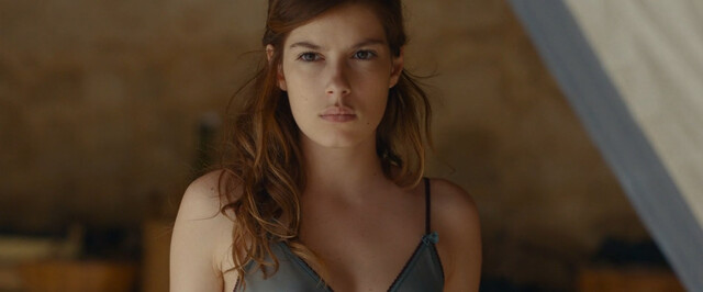 Bella Thorne nude, Alma Noce nude – Time Is Up 2 (Game of Love) (2022)