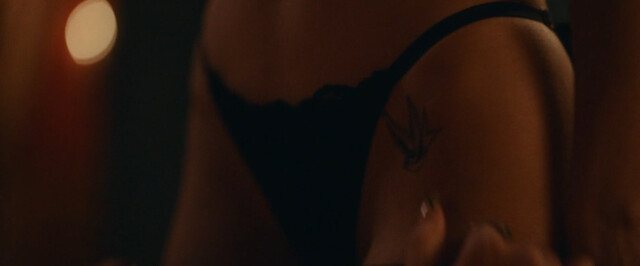 Bella Thorne nude, Alma Noce nude – Time Is Up 2 (Game of Love) (2022)