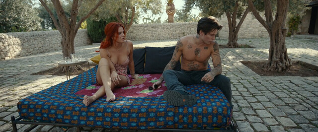 Bella Thorne nude, Alma Noce nude – Time Is Up 2 (Game of Love) (2022)