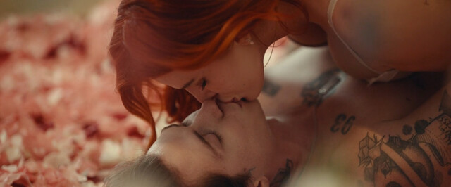 Bella Thorne nude, Alma Noce nude – Time Is Up 2 (Game of Love) (2022)