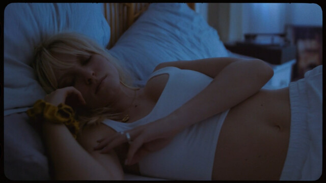 Marie Cavanna sexy, Maya Boraine sexy – Moderna (2021)