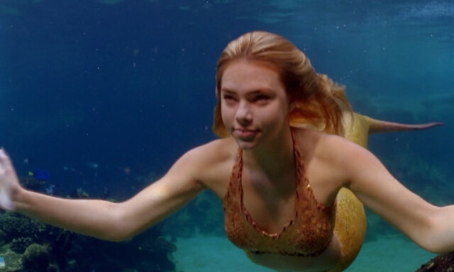 Indiana Evans sexy - H2O (2011)