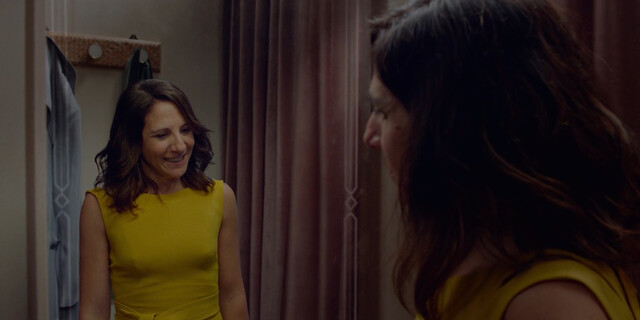 Natalia de Molina sexy, Malena Alterio sexy, Toni Acosta sexy – Mirror Mirror (Espejo, Espejo) (2022)