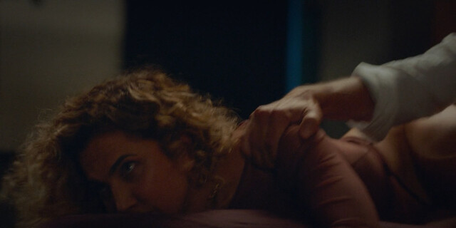 Natalia de Molina sexy, Malena Alterio sexy, Toni Acosta sexy – Mirror Mirror (Espejo, Espejo) (2022)