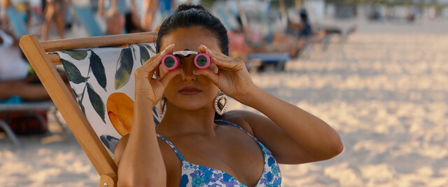 Maya Hawke sexy, Camila Mendes sexy, Alisha Boe sexy, Talia Ryder sexy – Do Revenge (2022)