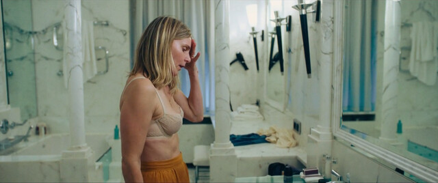 Maike Toussaint sexy, Nele Mueller-Stofen sexy, Zsa Zsa Inci Burkle sexy – All My Loving (2019)