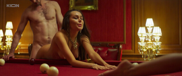 Evgeniya Yarushnikova nude - Zhizn po vyzovu s01e03 (2022)