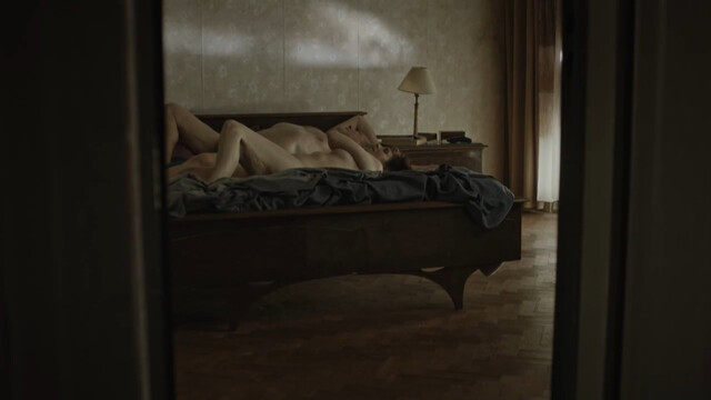 Sandra Sandrini nude - The Bed (La Cama) (2018)