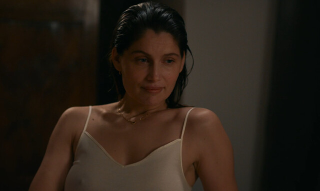 Laetitia Casta sexy - La croisade (2021)