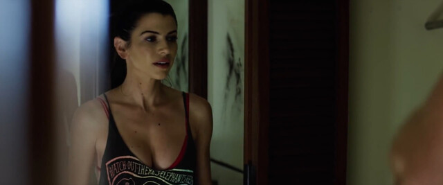 Michelle Randolph sexy, Bianca Haase sexy – The Resort (2021)