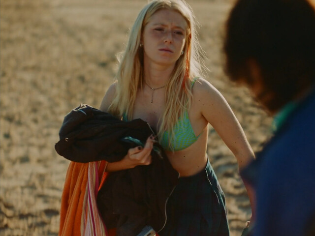 Malva Vela sexy, Nadia Al Saidi sexy, Naira Lleo sexy – How to Screw It All Up (Como mandarlo todo a la mierda) s01e02-06 (2022)